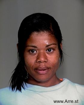 Deondra M Moore Mugshot