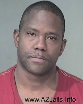 Reginald Lashan Matthews Mugshot