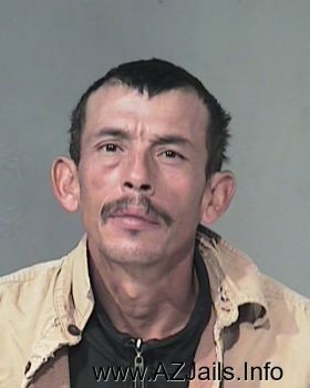 Roberto  Figueroa Mugshot