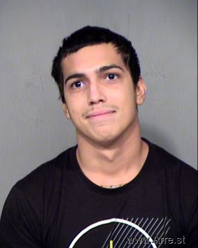 Roberto Anthony Llamas Mugshot