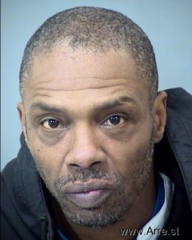 Roddrick Earl Woods Mugshot