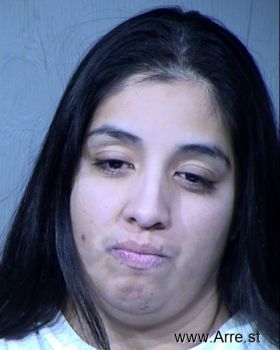 Yesenia Marie Flores Mugshot