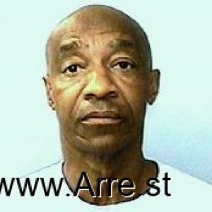 Persie Moton Arrest Mugshot