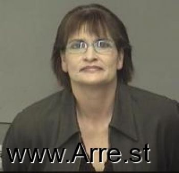 Angela Michelle Golden Mugshot