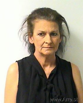 Denise Suzanne Navarro Mugshot