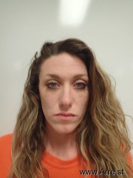 Holly Robyn Hoelbl Mugshot