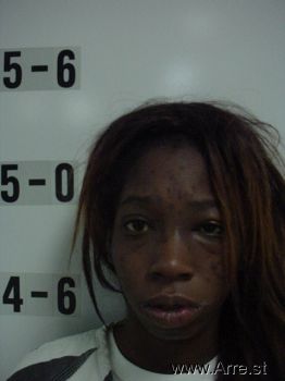 Lanodda Patrice Lewis Mugshot