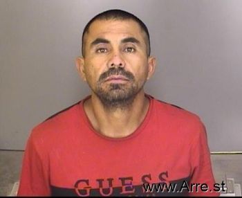 Leobardo  Perez Vargas Mugshot