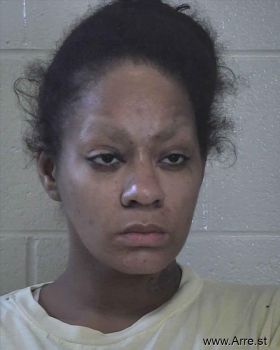 Shantell Desiree Thompson Mugshot