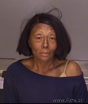 Shirenda  Davis Mugshot