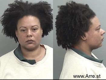 Stephanie Sirikende Brown Mugshot