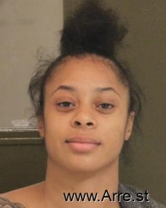 Shatajarae Porter Arrest Mugshot