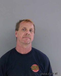 Travis Amundson Arrest Mugshot