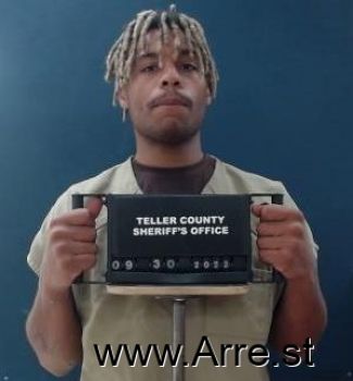 Calvin Ferae Banks Mugshot