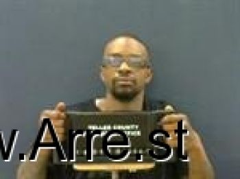 Donte Maurise Jose Mayo Mugshot