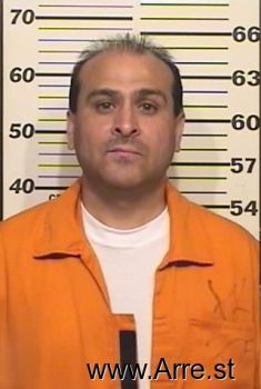 Luis E Calderonlara Mugshot