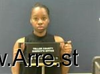 Latoya Lorraine Williams Mugshot