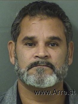 Alberto  Flores Mugshot