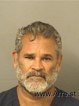 Alberto  Flores Mugshot