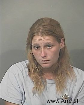 Amanda J Oliva Mugshot