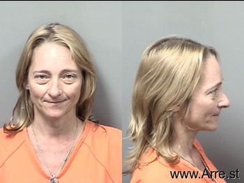 Angela Marie Mathews Mugshot