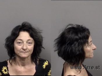 Angela Marie Mathews Mugshot