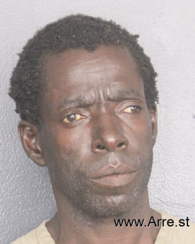 Alphonso  Davis Mugshot