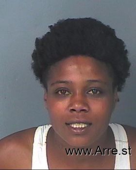 Angel Rhoneysha Mills Mugshot