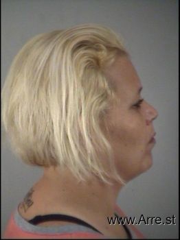 Angela Marie Maynard Mugshot