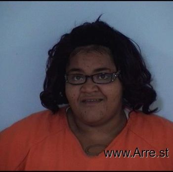 Annie Lakeisha Holmes Mugshot