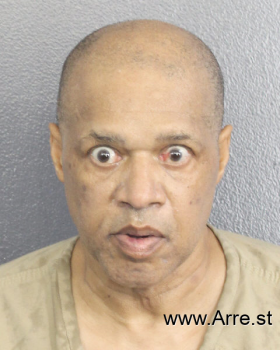 Anthony Tyron Mills Mugshot