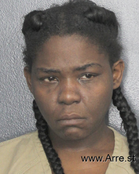 Antoinette  Robinson Mugshot