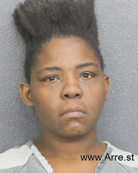 Antoinette Latice Robinson Mugshot