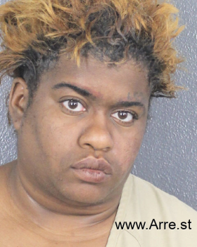 Antoinette Candice Setts Mugshot