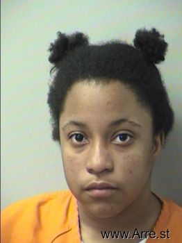 Antoinette Danielle White Mugshot