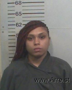 Brianna Shanice Lakia Canestra Mugshot