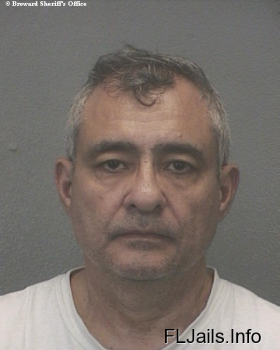 Carlos  Roman Mugshot