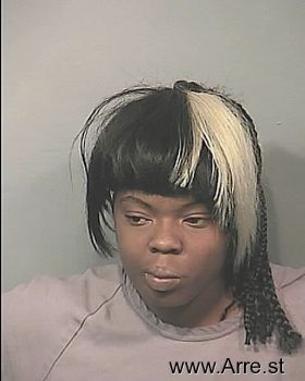 Charlese Tiana Reed Mugshot