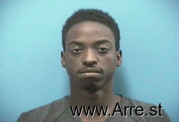 Christopher Oneal Hilton Mugshot