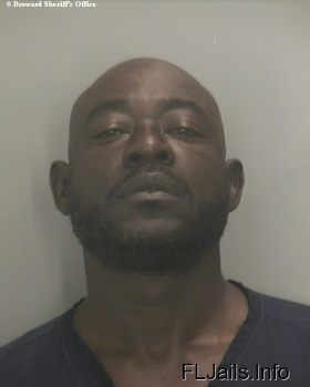 Courtney Leonard Harris Mugshot