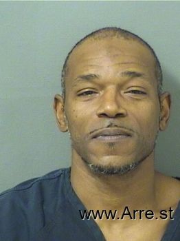 Craig Tevon Chisholm Mugshot