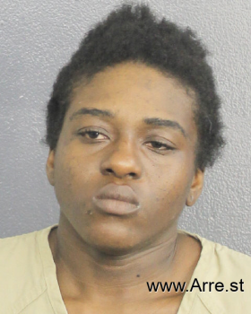 Candice Nyeisha Adams Mugshot