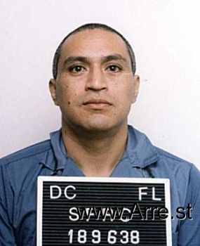 Carlos F Deleon Mugshot