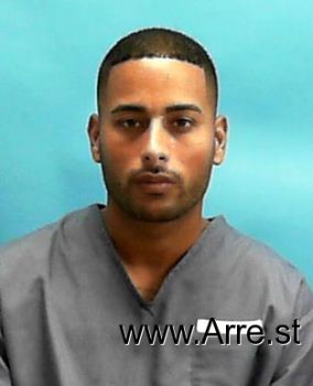 Carlos R Reyes Mugshot