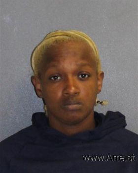 Carolyn  Parker Mugshot