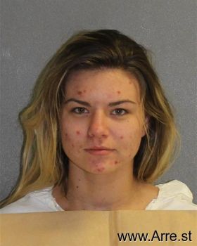 Caylie  Lanigan Mugshot