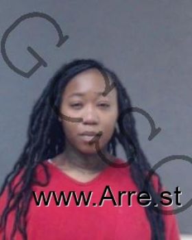 Cedrica Jermenia Evans Mugshot