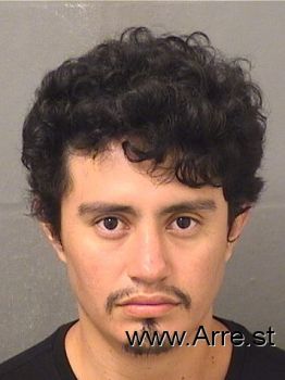 Cesar  Gonzalez Mugshot