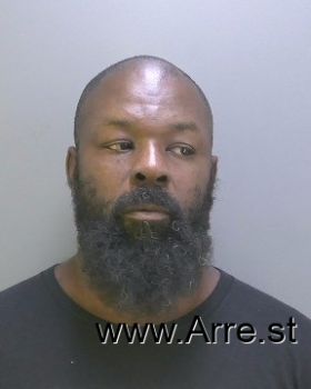 Christopher Darnell Henderson Mugshot