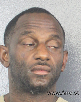 Christopher  Tucker Mugshot